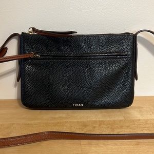 Crossbody fossil purse